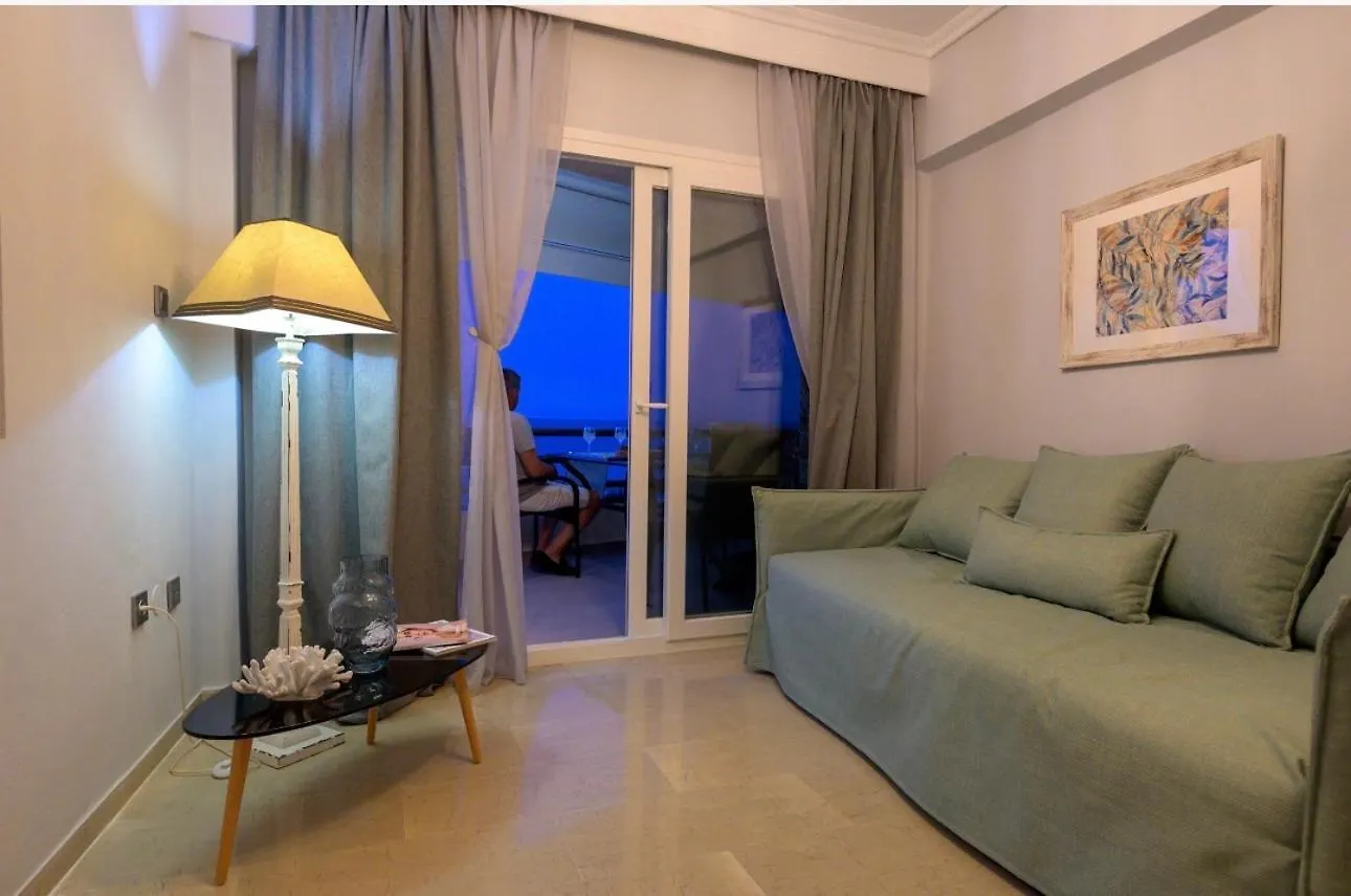 Peraiarooms Suites 0*, Peraía اليونان
